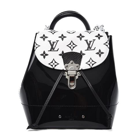 louis vuitton hot springs backpack